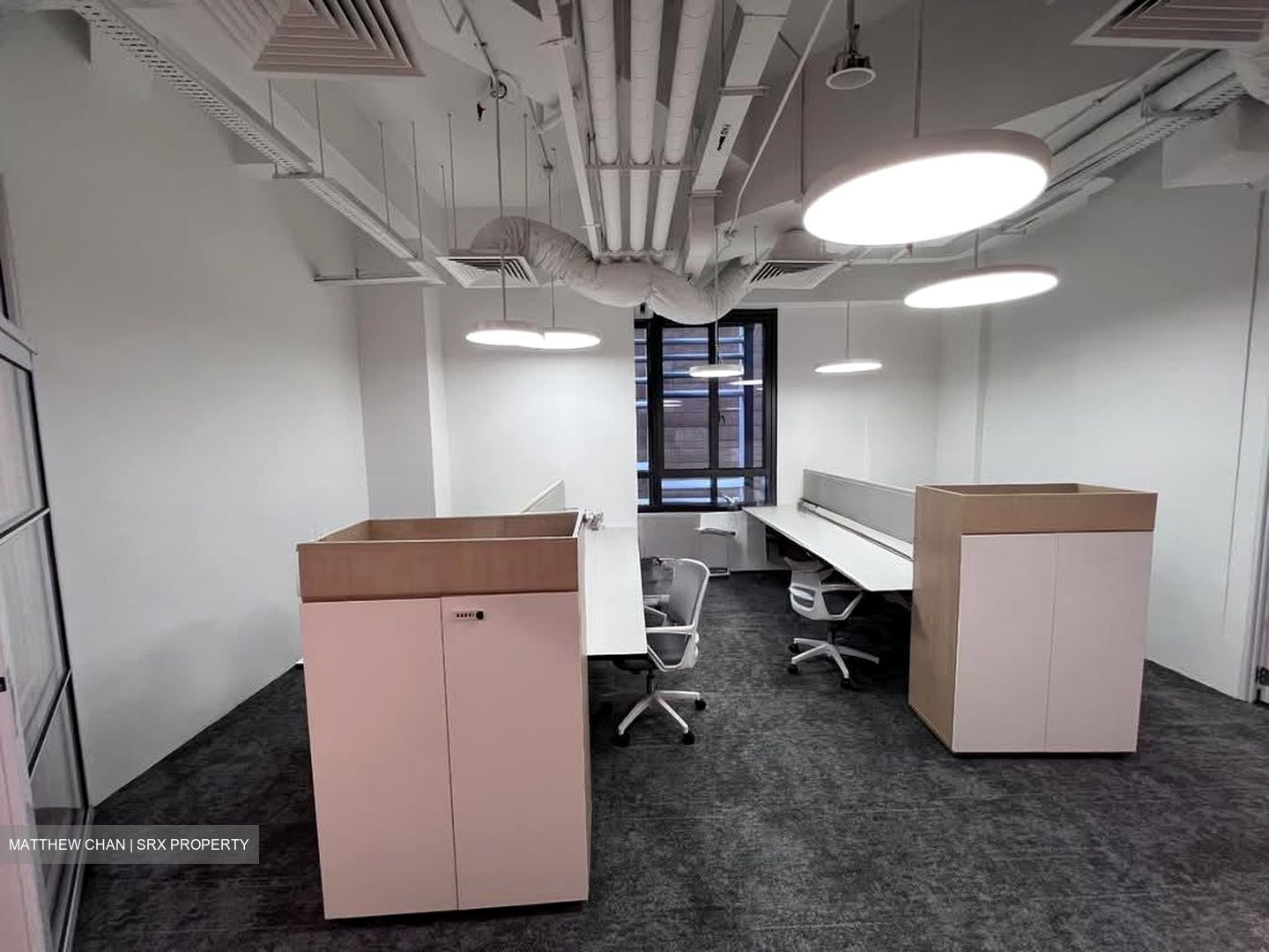 PLUS (D1), Office #559250921